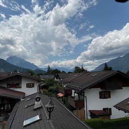 Apartment Pfanzelter Garmisch-Partenkirchen Exteriör bild