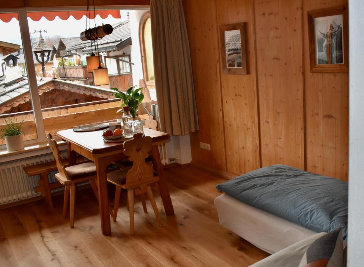 Apartment Pfanzelter Garmisch-Partenkirchen Exteriör bild